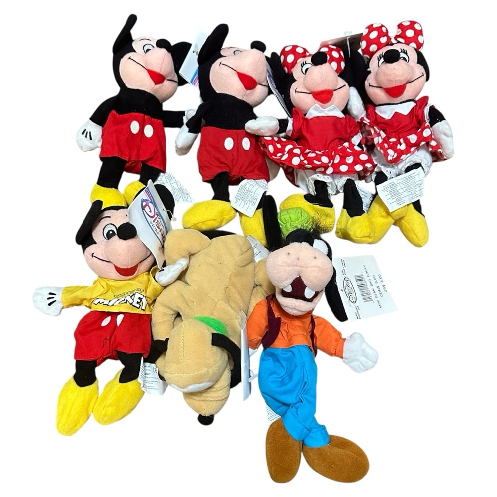 ⭐️BOGO 50% off ⭐️ Mickey and friends beanie doll lot nwt